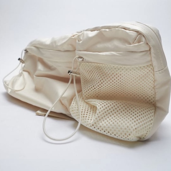 Technical fabric belt bag - Picture 4 of 10